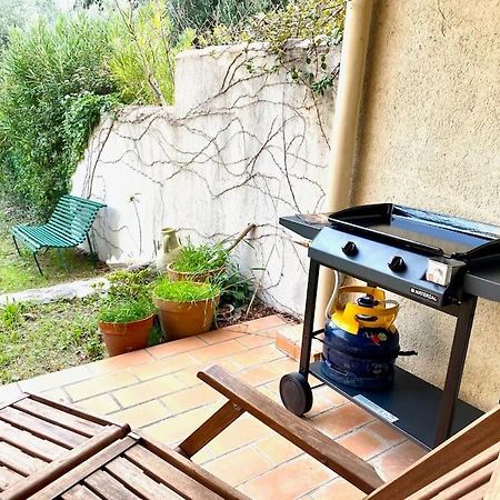 Le Corton - 45M2 - Parking - Jardin - Wifi Διαμέρισμα Κασί Εξωτερικό φωτογραφία