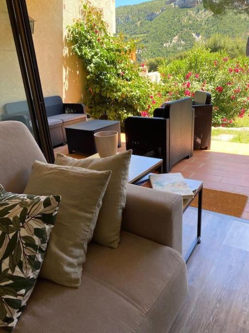 Le Corton - 45M2 - Parking - Jardin - Wifi Διαμέρισμα Κασί Εξωτερικό φωτογραφία
