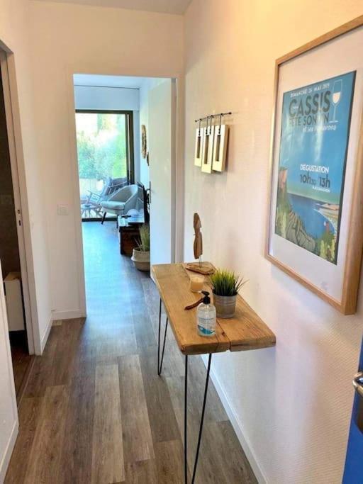Le Corton - 45M2 - Parking - Jardin - Wifi Διαμέρισμα Κασί Εξωτερικό φωτογραφία
